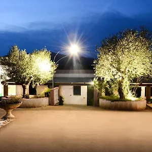 https://bb-cala-cartoe.in-sardinia.net