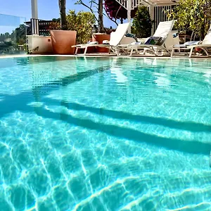 villa-mediterranea-taormina.taorminaitalyhotels.com/
